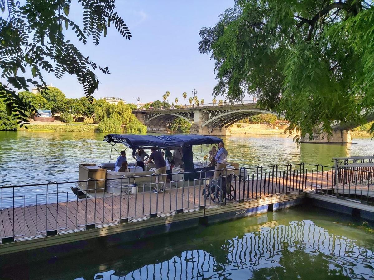 Triana Procurador Con Terraza Privada Apartment Seville Luaran gambar