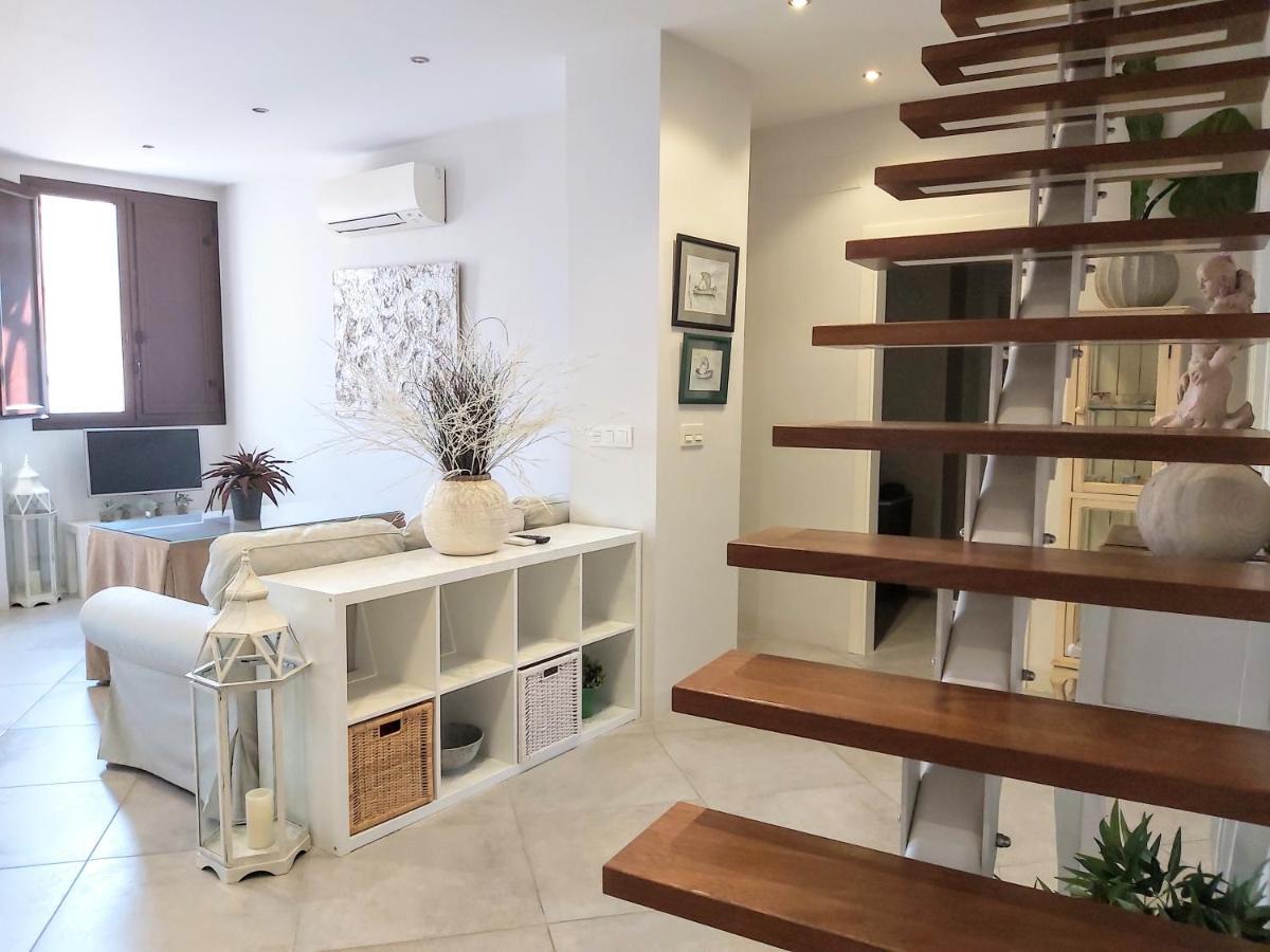 Triana Procurador Con Terraza Privada Apartment Seville Luaran gambar