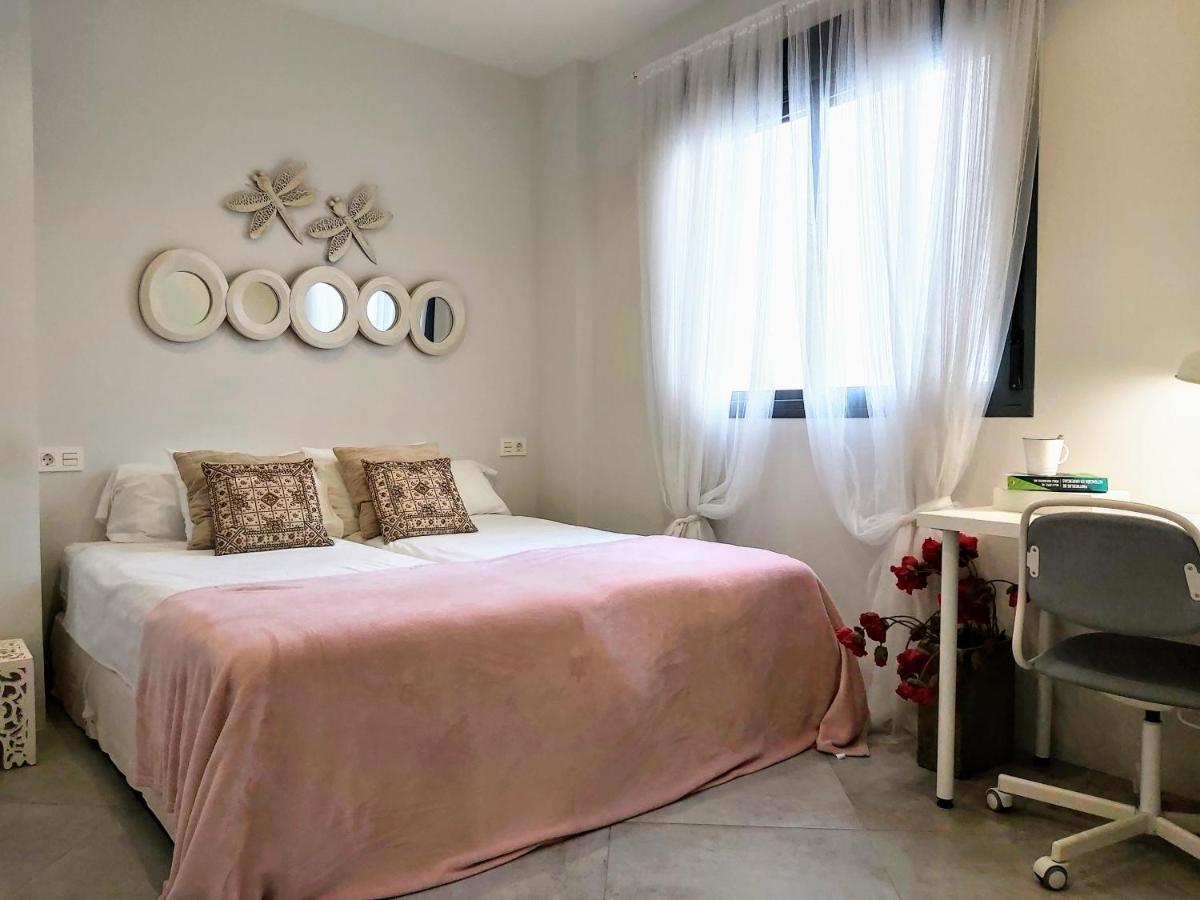Triana Procurador Con Terraza Privada Apartment Seville Luaran gambar