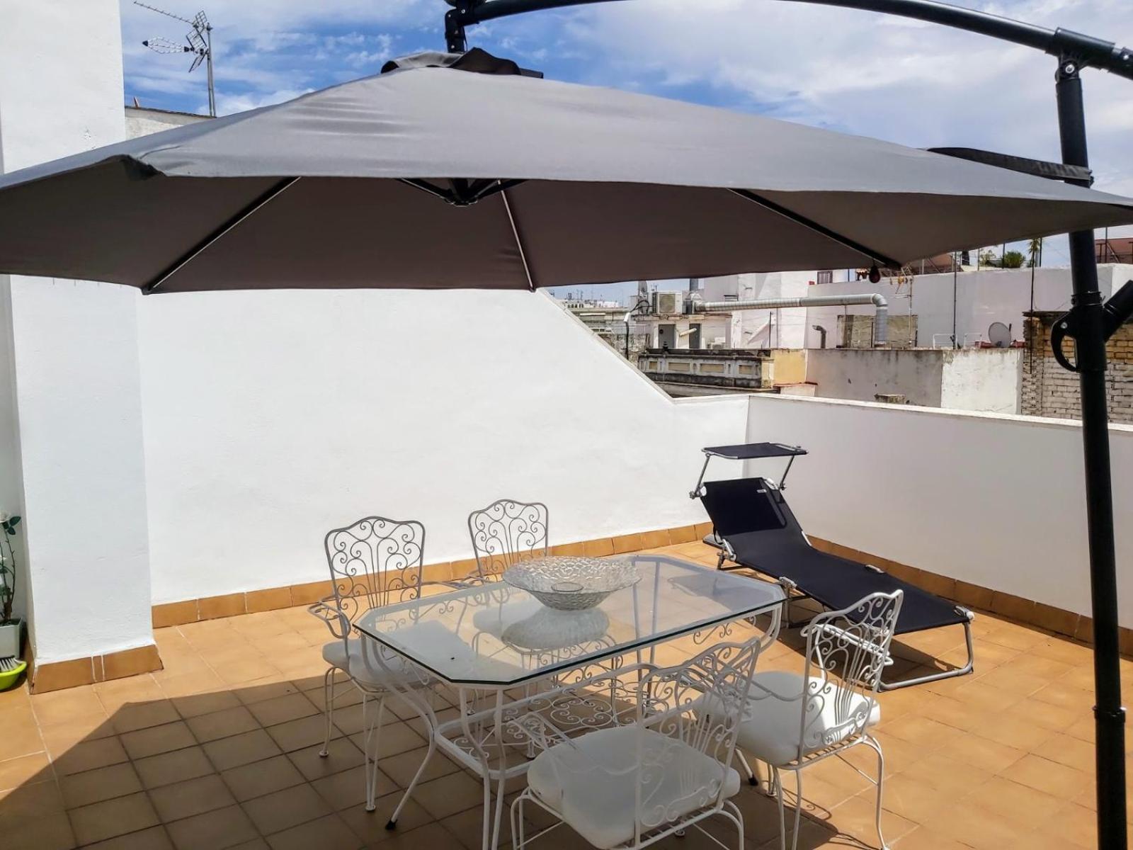Triana Procurador Con Terraza Privada Apartment Seville Luaran gambar